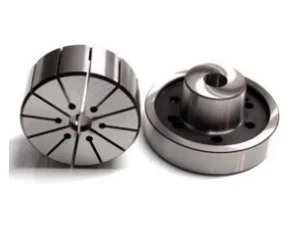 FATPOL Tehnoloogiliste seadmete tootja CNC-masinatele ja automaatsetele treipinkidele