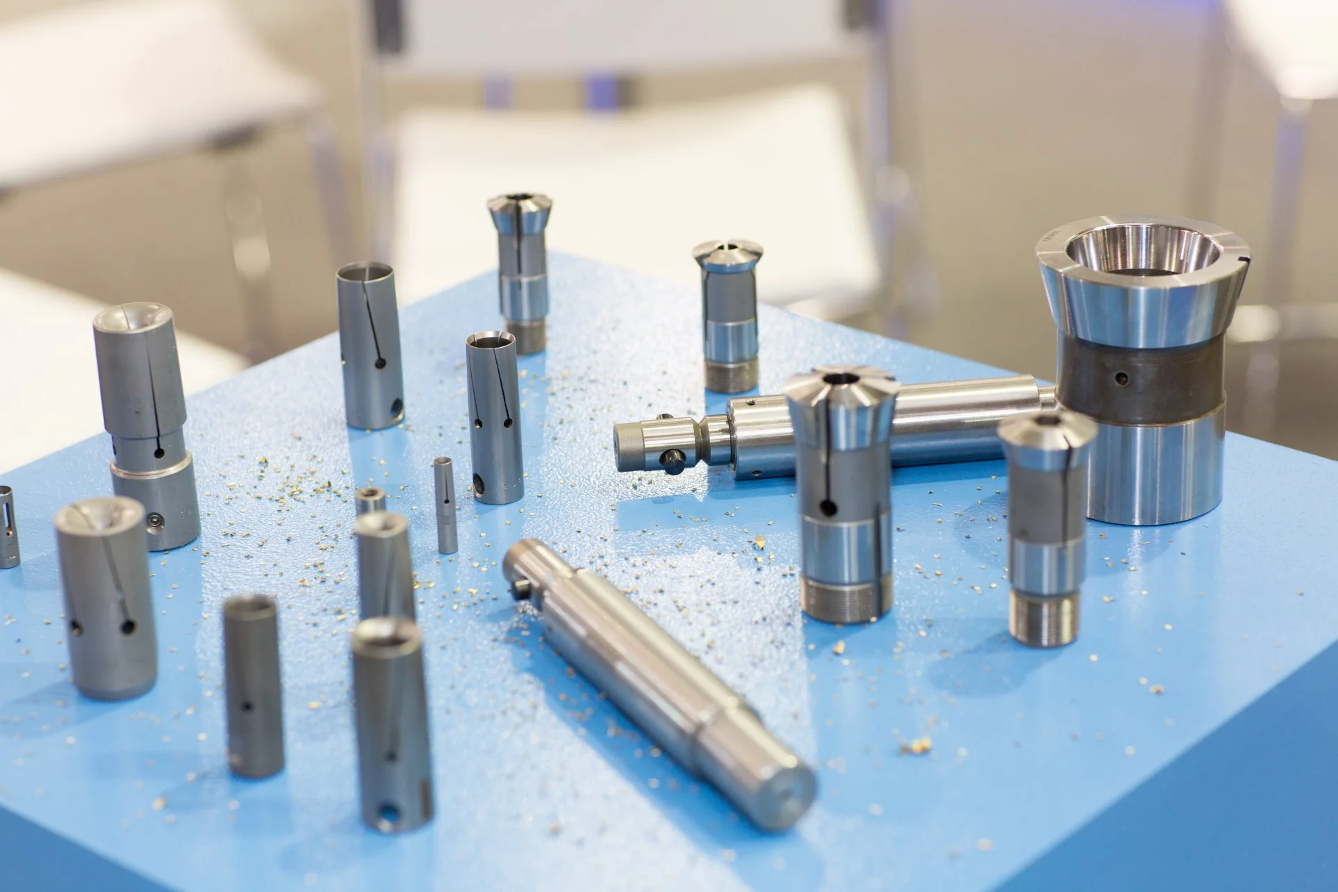 Tehnoloogiliste tööriistade tootja CNC-masinatele ja automaatsetele treipinkidele