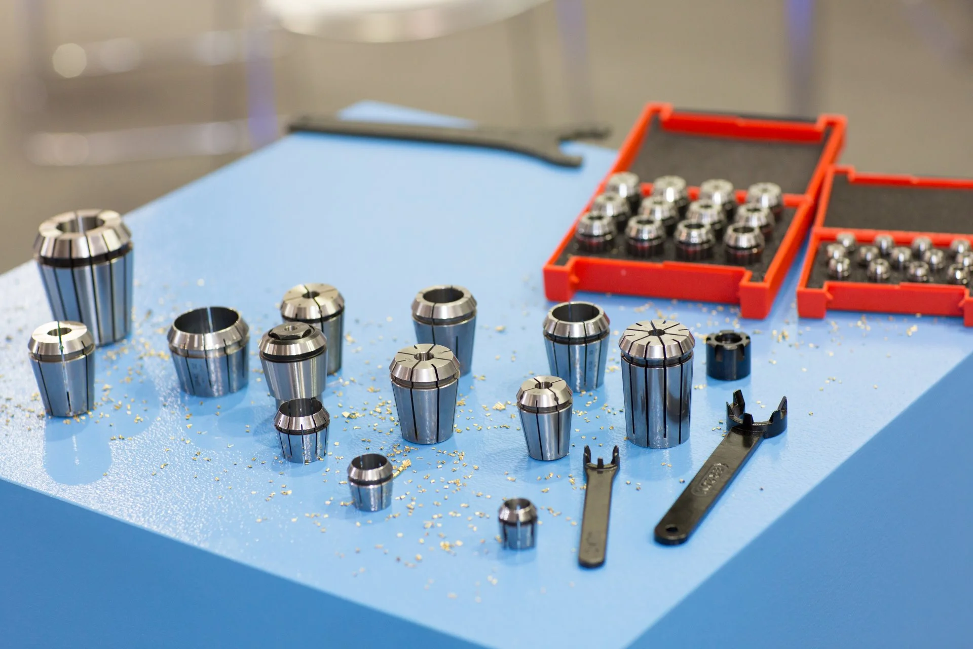 Tehnoloogiliste tööriistade tootja CNC-masinatele ja automaatsetele treipinkidele